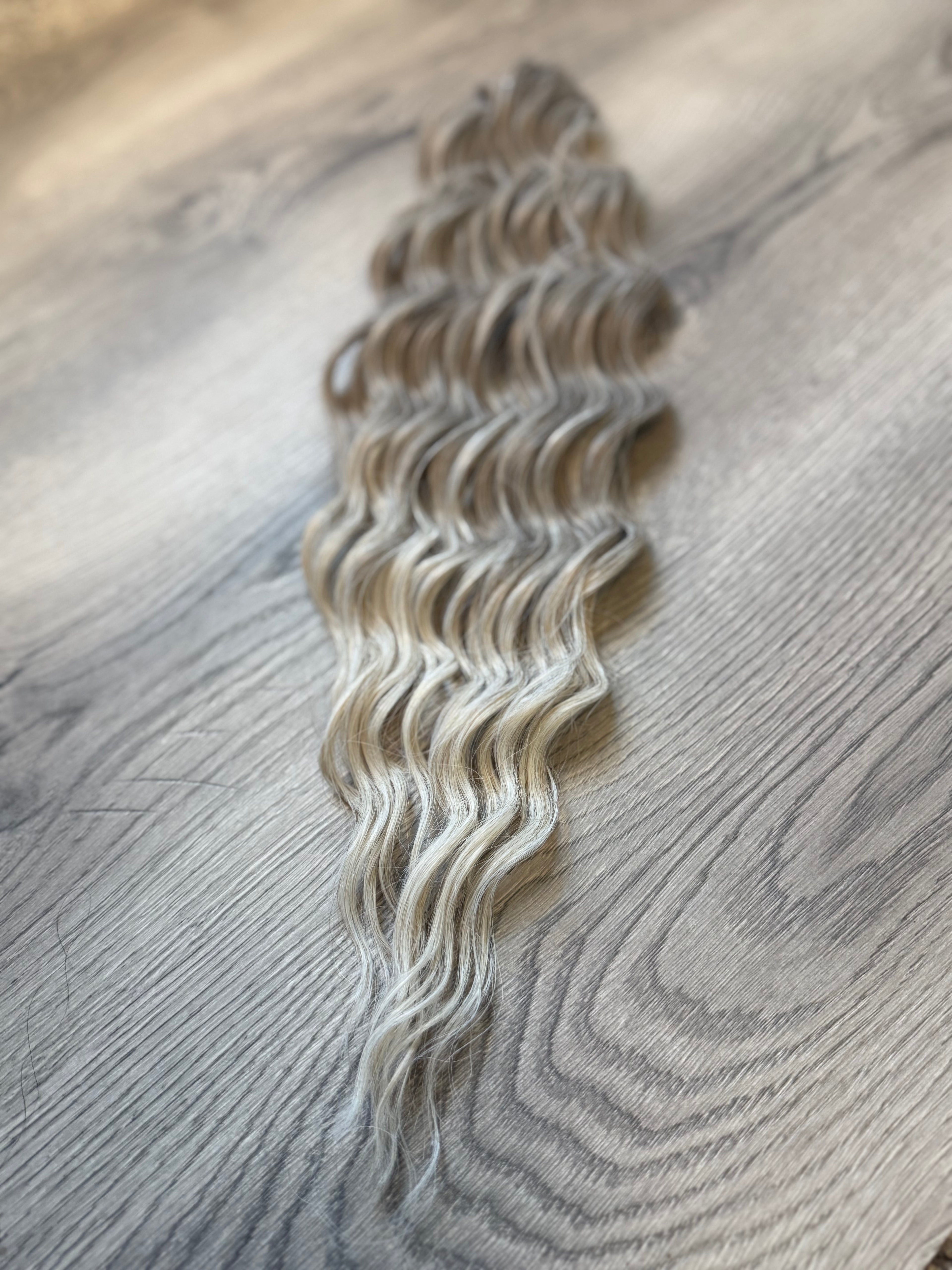 Ash to light ombré loose waves